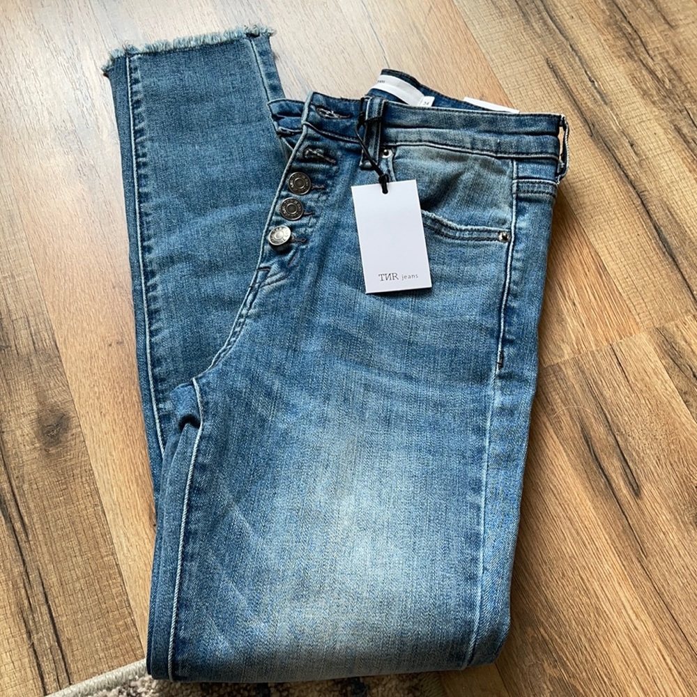 TNR skinny jeans Size 24